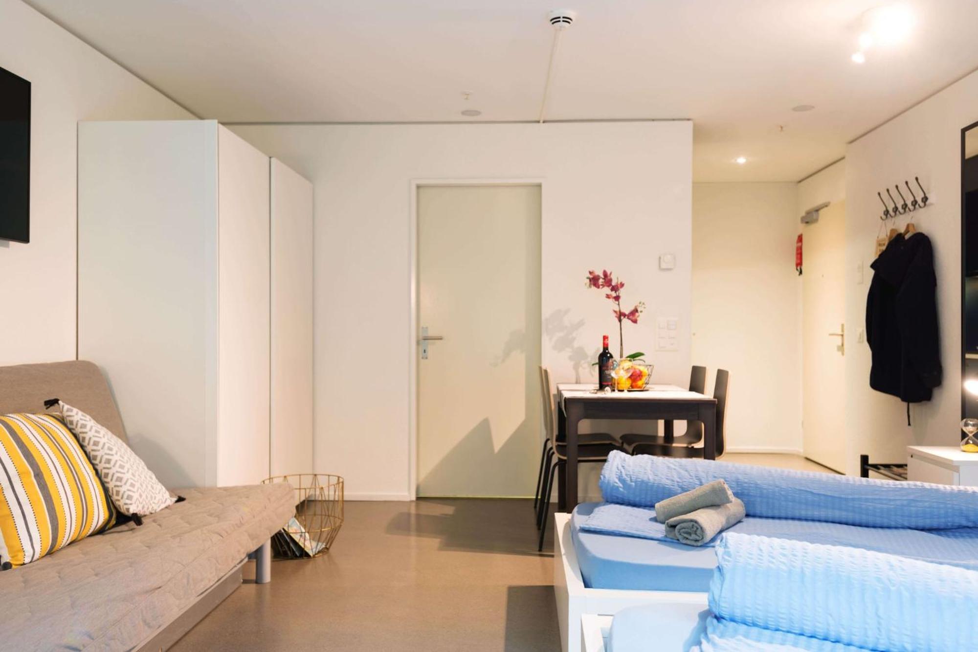 Hitrental Allmend Comfort Studios Lucerne ภายนอก รูปภาพ