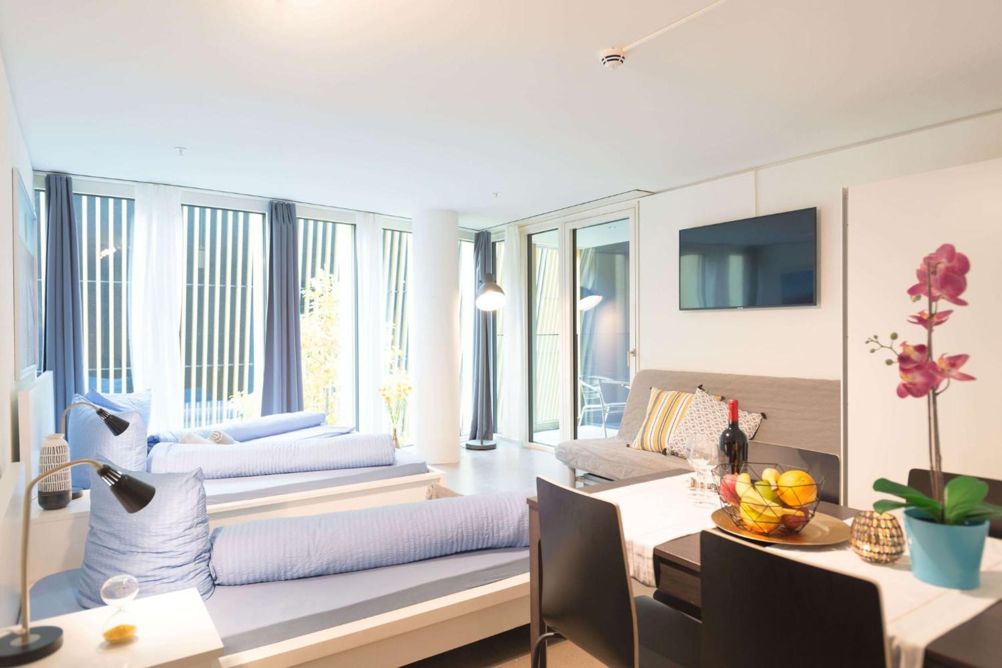 Hitrental Allmend Comfort Studios Lucerne ภายนอก รูปภาพ