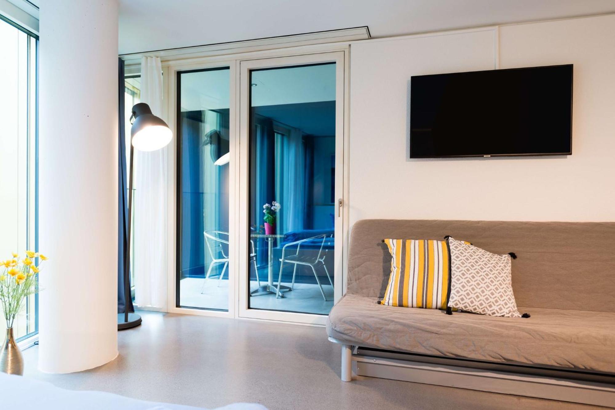 Hitrental Allmend Comfort Studios Lucerne ภายนอก รูปภาพ